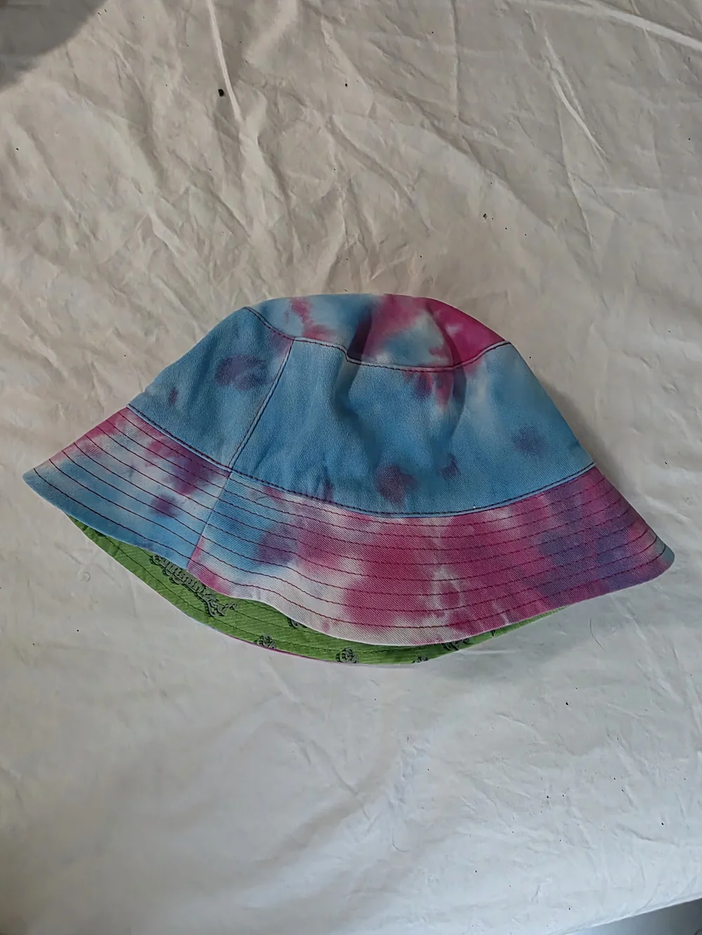 Reversible 